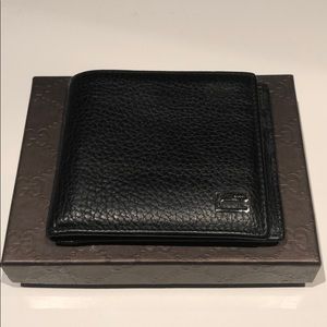 Men’s Authentic Gucci Wallet